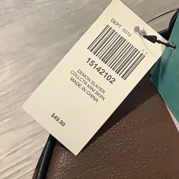 Demon Slayer Nezuko pin collector Anime Character Clear Panel mini Backpack - Picture 9 of 12